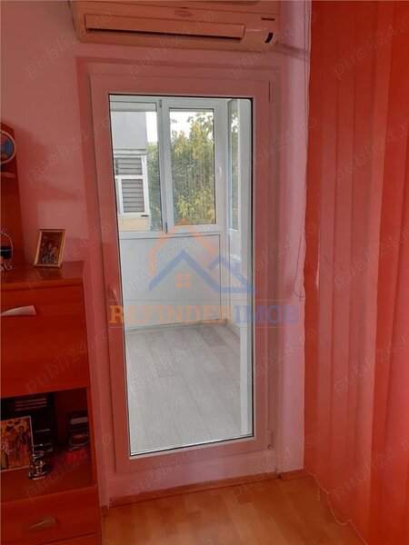 Sector 4 apartament 2 camere